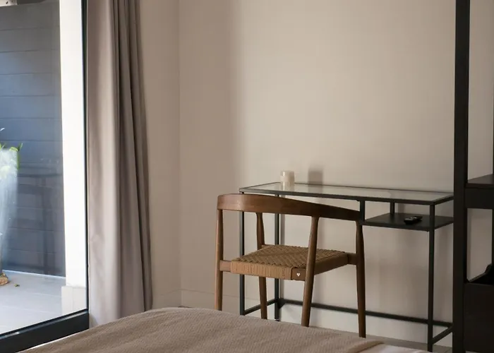 Κατάλυμα σε φάρμα Adaka *