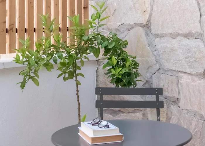 Κατάλυμα σε φάρμα Adaka